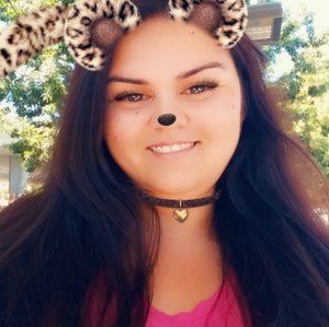 Meet your Posher, Jasmine